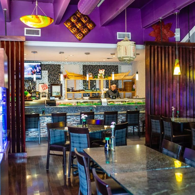 East Moon Asian Bistro